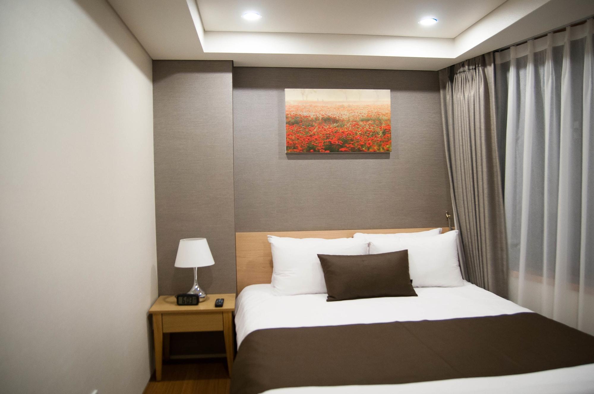 Benikea Jungmun Hotel Seogwipo Exterior foto