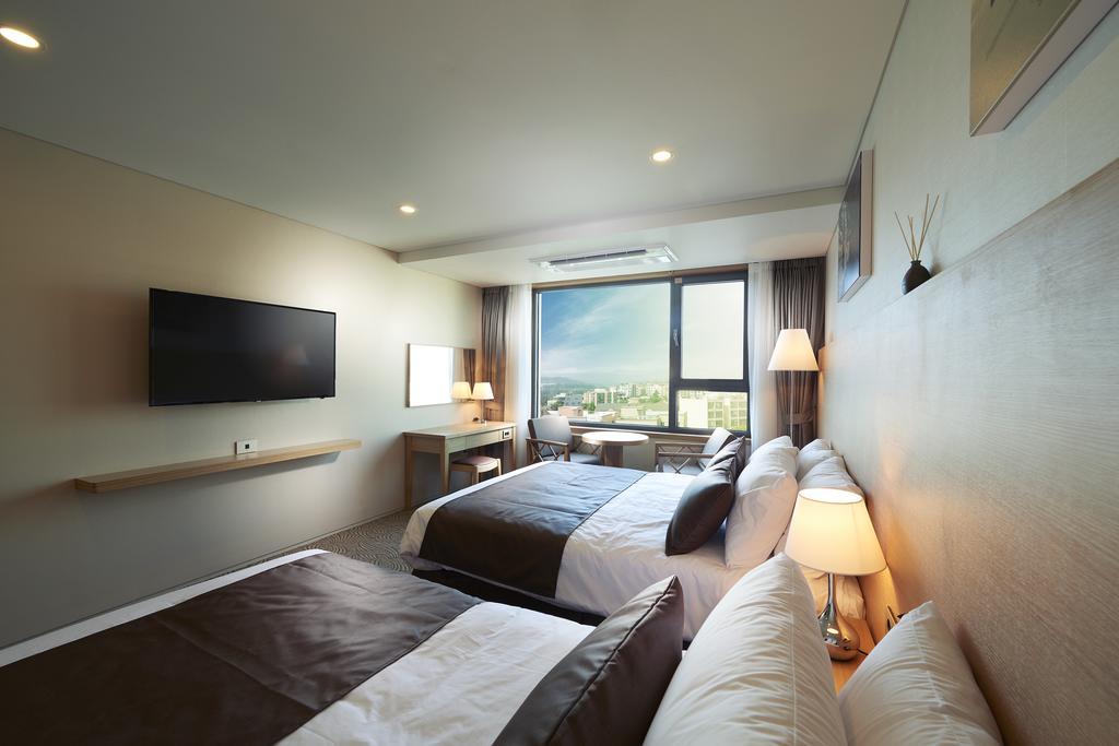 Benikea Jungmun Hotel Seogwipo Habitación foto